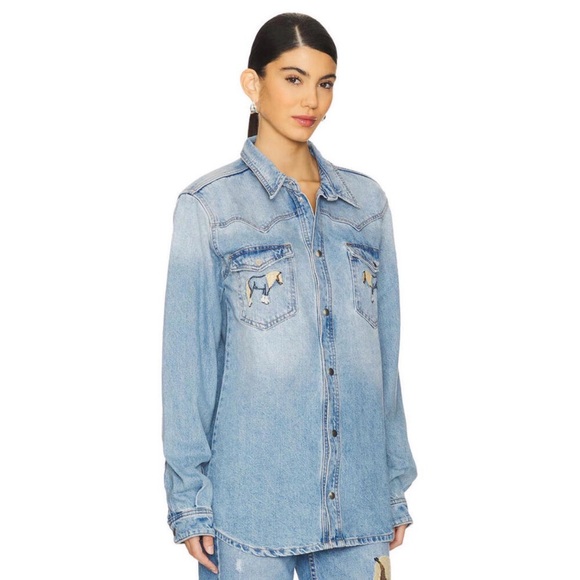 NWT Free People Understated Leather Horsey Denim Shirt. Size Medium - Picture 2 of 11
